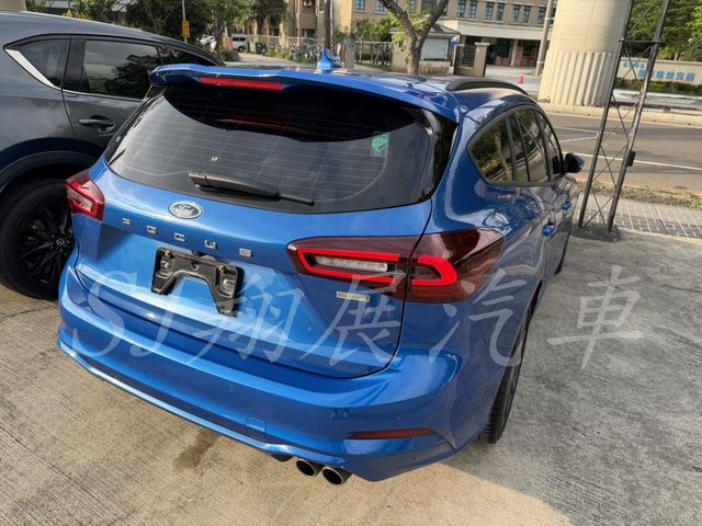 FORD福特 FOCUS WAGON  第4張相片