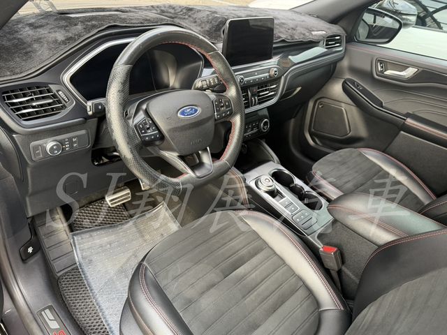 FORD福特 KUGA  第5張相片