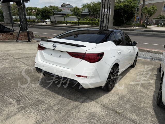 NISSAN日產 SENTRA  第4張相片