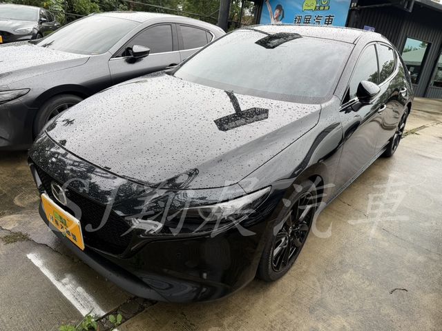 MAZDA馬自達 MAZDA 3  第1張相片