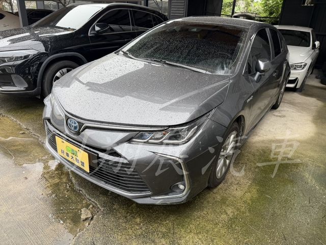 TOYOTA豐田 COROLLA ALTIS HYBRID  第1張相片