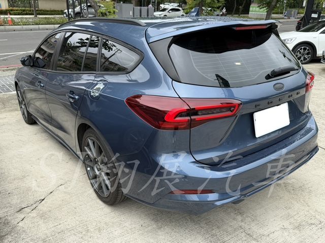 FORD福特 FOCUS WAGON  第3張相片