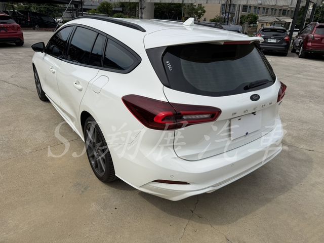 FORD福特 FOCUS WAGON  第3張相片