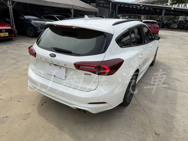 FORD福特 FOCUS WAGON  第4張相片