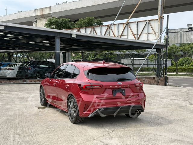FORD福特 FOCUS  第3張相片