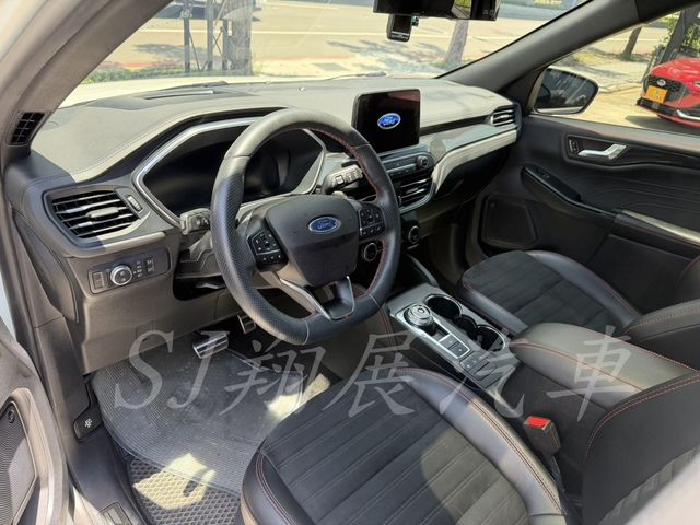 FORD福特 KUGA  第5張相片