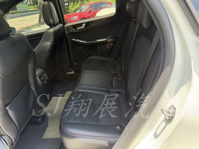 FORD福特 KUGA  第6張相片