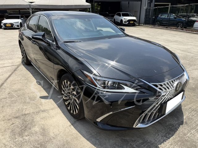 LEXUS凌志 ES200  第2張相片