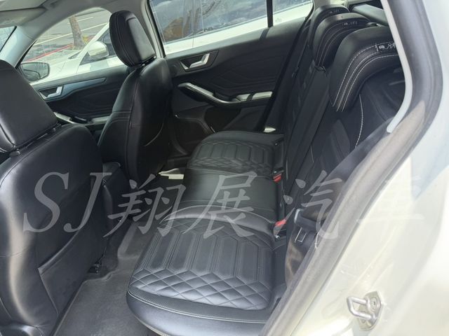 FORD福特 FOCUS WAGON  第6張相片