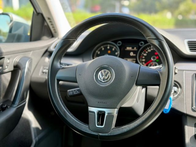 1.8TSI 定速 感應頭燈 安卓機 後座出風口  第6張相片