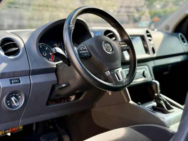 2.0 自排 雙廂 貨車稅金 定速 感應頭燈 恆溫空調  第4張相片