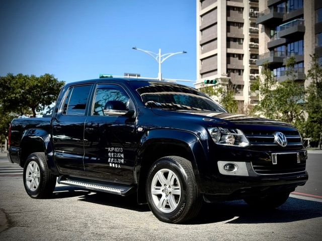 2.0 自排 雙廂 貨車稅金 定速 感應頭燈 恆溫空調  第12張相片