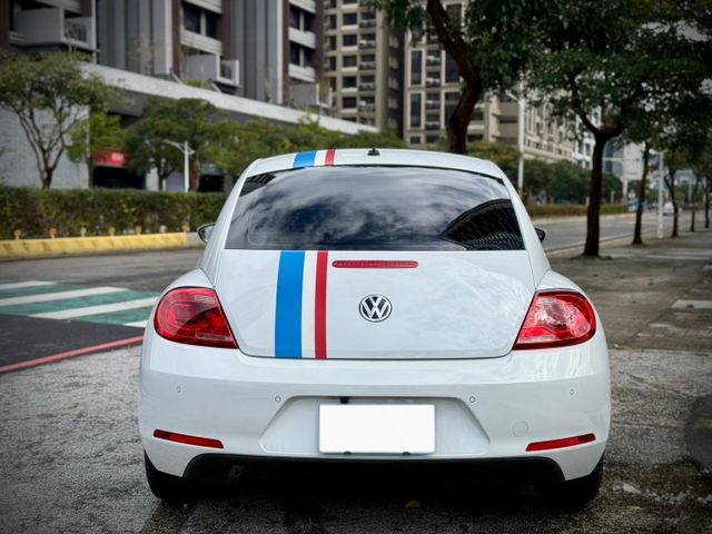 市場唯一車況 超低里程 經典重現 女用車  第10張相片