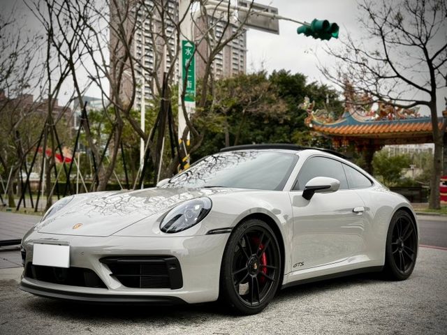 GTS 選配百萬 跑排 跑計 抬舉 ACC 盲點 後軸轉向 GT方向盤 天窗  第1張相片