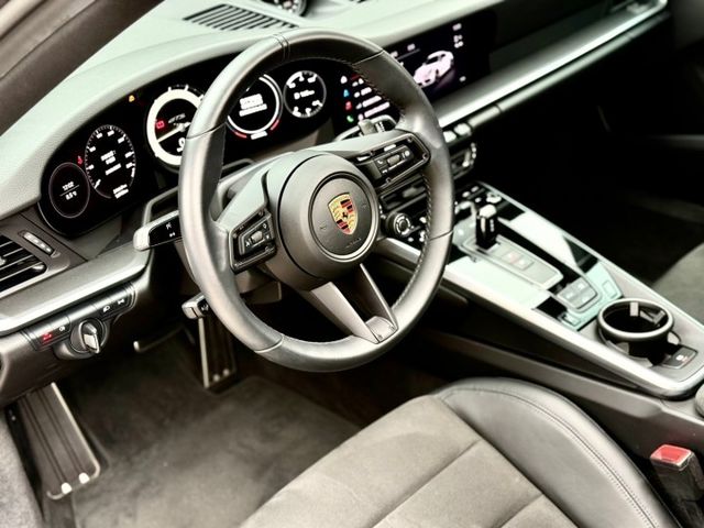 GTS 選配百萬 跑排 跑計 抬舉 ACC 盲點 後軸轉向 GT方向盤 天窗  第5張相片