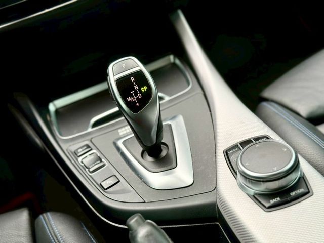 M sport領航版 車偏警示 自動煞停 iDrive大螢幕 衛星導航  第7張相片