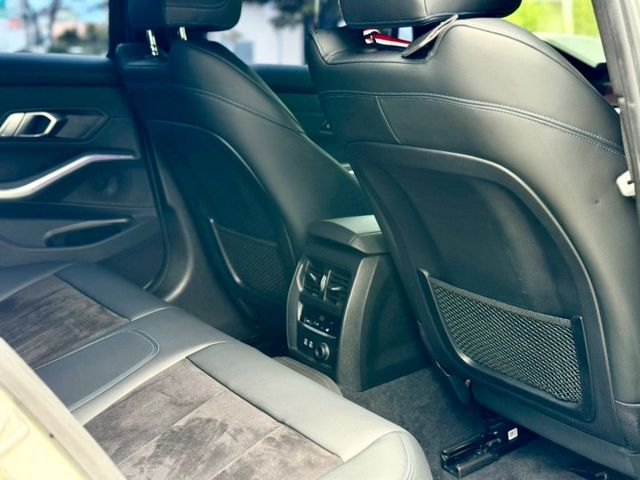 M版 賽車椅 5AU 360環景 雙前電動椅 無線car play  第12張相片