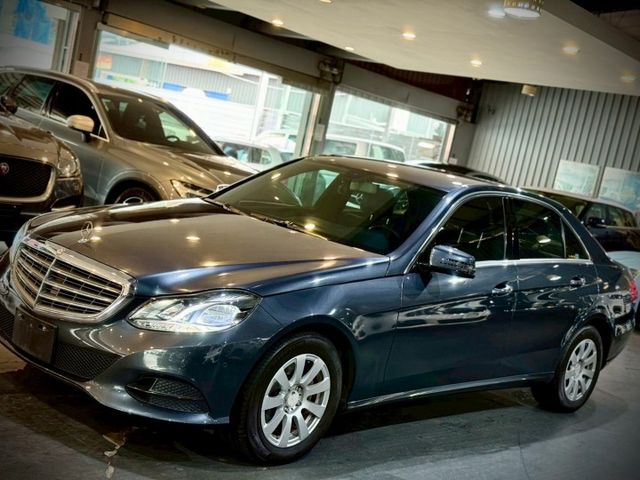 Classis 前後雷達 雙前座電動椅 記憶裝置 衛星導航  第1張相片