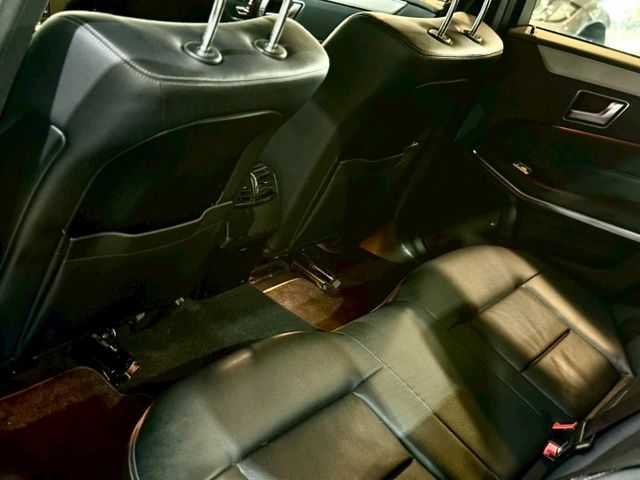 Classis 前後雷達 雙前座電動椅 記憶裝置 衛星導航  第6張相片