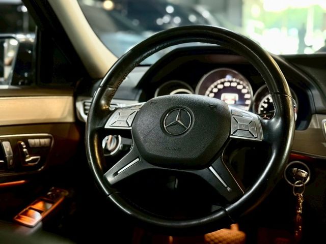 Classis 前後雷達 雙前座電動椅 記憶裝置 衛星導航  第8張相片