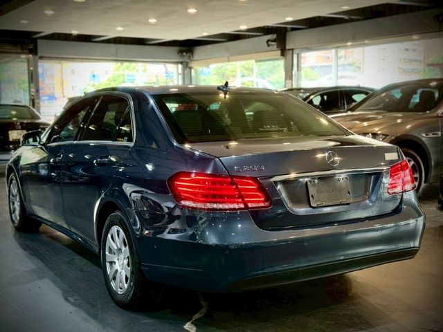 Classis 前後雷達 雙前座電動椅 記憶裝置 衛星導航  第13張相片