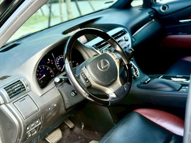 25周年特仕版 黑天棚 抬顯 NAVI 天窗  第5張相片