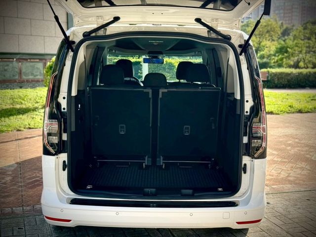 Style版 ACC 盲點 側門電吸 電動腰靠 自動停車  第3張相片