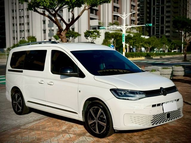 Style版 ACC 盲點 側門電吸 電動腰靠 自動停車  第14張相片