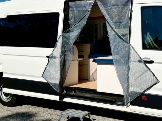 市場稀有 大T露營車 大金冷暖空調 馬桶 冰箱 盥洗設備 微波爐 洗手槽  第18張相片