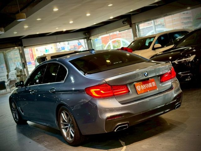 總代 M版 5AS 抬顯 電吸門 雙前座電動椅 記憶裝置 360  第17張相片