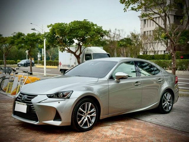 豪華版 ACC 加熱椅 電動椅  第1張相片