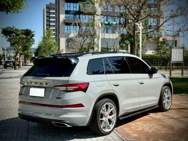 市場稀有 RS版 二階ECU TCU Brembo ZL1 馬力約360匹  第2張相片