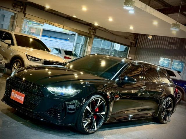 24年式 Performance 選配 黑化套件 高階B&O  第1張相片