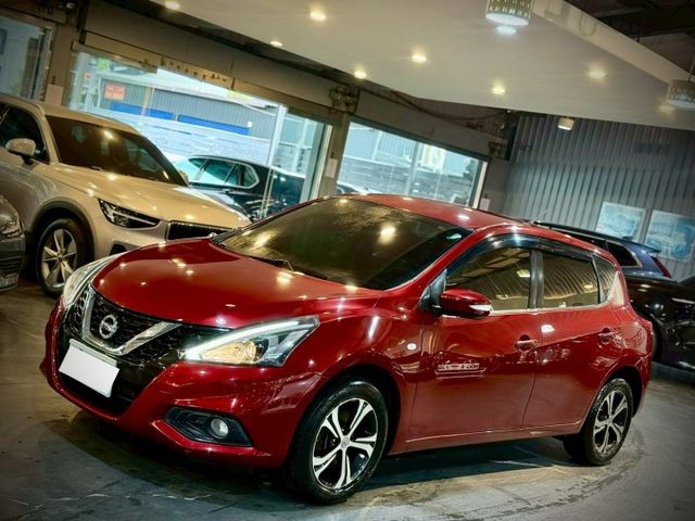 小改款 iTiida 旗艦版 恆溫 免鑰 摸門 抬顯 定速  第1張相片