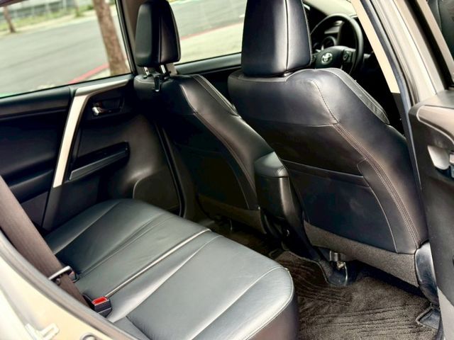 尊爵 小改款 ACC 車美士主機 抬顯 電動椅 全原廠保養  第7張相片