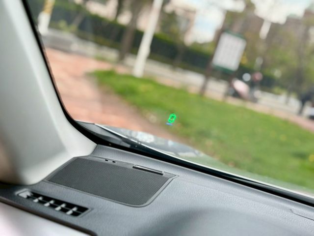 尊爵 小改款 ACC 車美士主機 抬顯 電動椅 全原廠保養  第11張相片