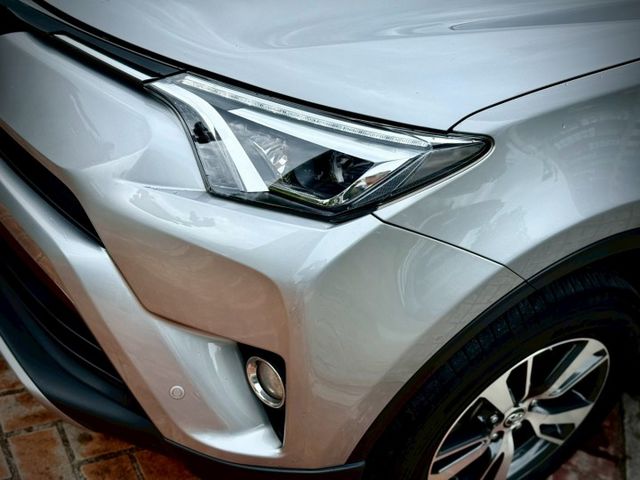 尊爵 小改款 ACC 車美士主機 抬顯 電動椅 全原廠保養  第14張相片