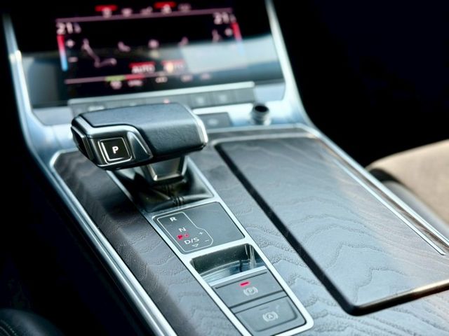 市場稀有 ACC 原廠保固中 改裝RS方向盤 B&O高音 環艙氣氛燈  第15張相片