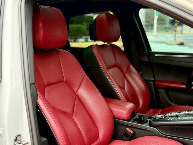 ACC 盲點 BOSE 360環景 紅內 跑計 全景 冷熱通風椅 後座加熱椅 十四向  第6張相片