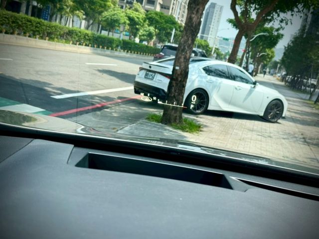 21年式 F版 ML音響 全景天窗 360環景 通風椅 抬顯  第13張相片