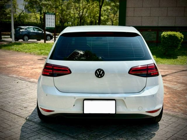 鋁圈 卡鉗 避震器 排氣管 LED頭燈 年度稅金8640  第3張相片