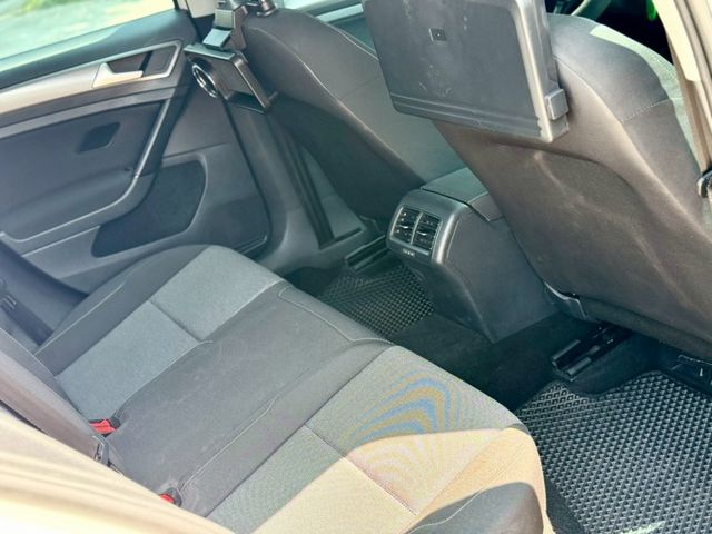 鋁圈 卡鉗 避震器 排氣管 LED頭燈 年度稅金8640  第7張相片