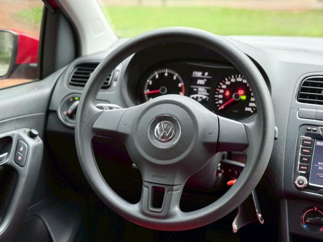 1.4西班牙進口 一手車 全原廠保養  第9張相片