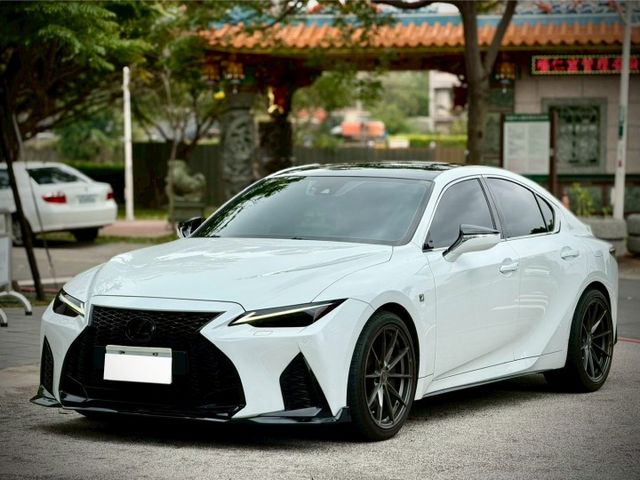 市場秒殺好貨 F SPORT 19吋鍛造鋁圈 全車犀牛皮 聖帕斯考爾  第1張相片