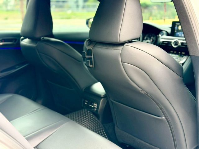 市場秒殺好貨 F SPORT 19吋鍛造鋁圈 全車犀牛皮 聖帕斯考爾  第7張相片