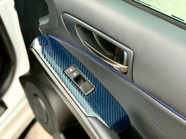 市場秒殺好貨 F SPORT 19吋鍛造鋁圈 全車犀牛皮 聖帕斯考爾  第9張相片