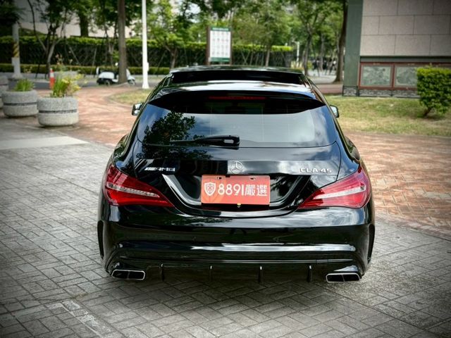 AMG 45 小改款 381P 全景天窗 盲點 蘋果樹排檔頭  第3張相片