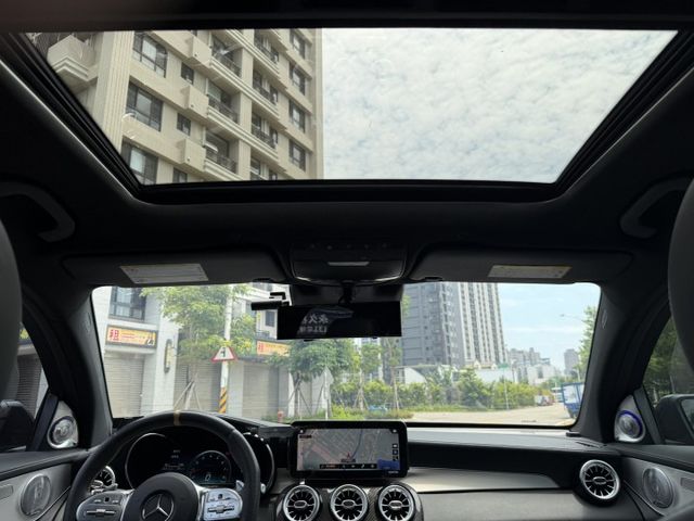 市場稀有好貨 消光犀牛皮 23P U88 柏林 跑排 電懸 全景  第12張相片