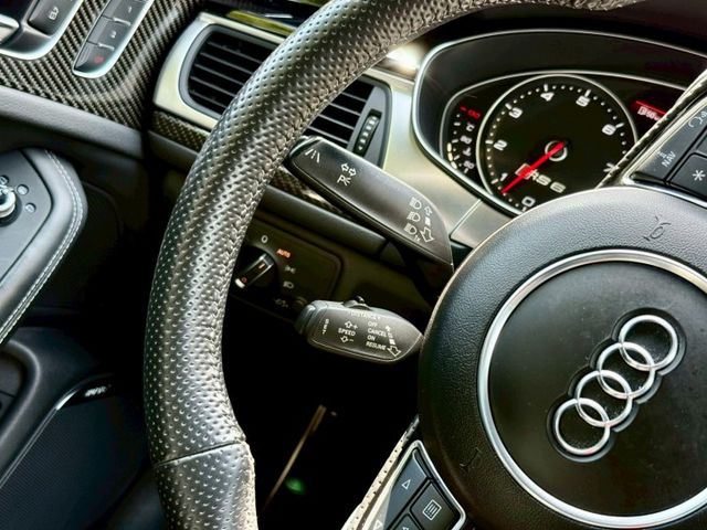 日規RS6 選配ACC 四座加熱椅 全景天窗 盲點 賽車椅  第14張相片
