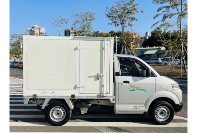 2017年 SUZUKI CARRY 廂式貨車 1.6  第5張相片